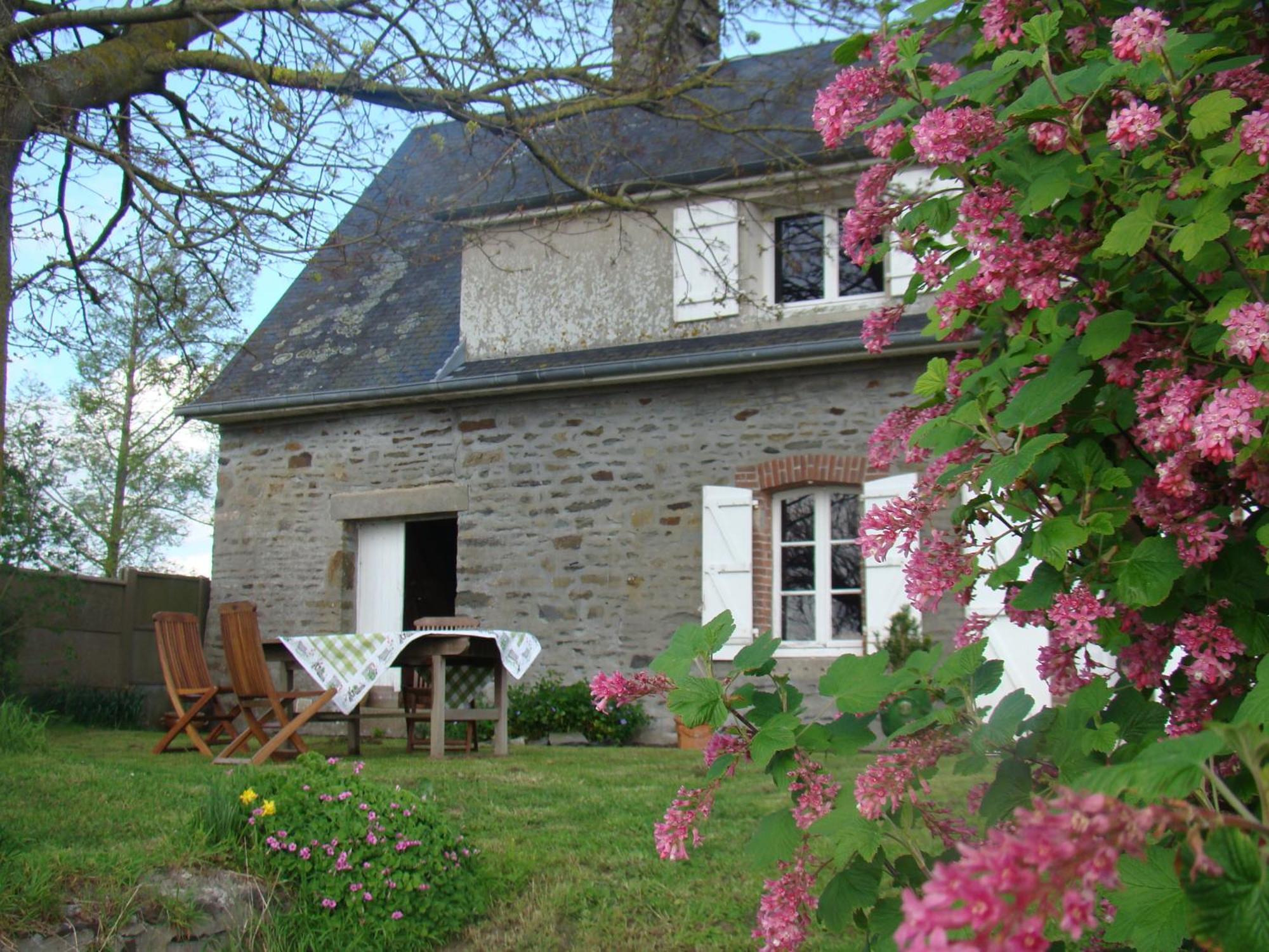 Entre Mont St Michel et Merveille Vains Exterior foto
